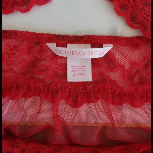 Victorias Secret red lace halter nightie NWOT - Picture 3 of 9